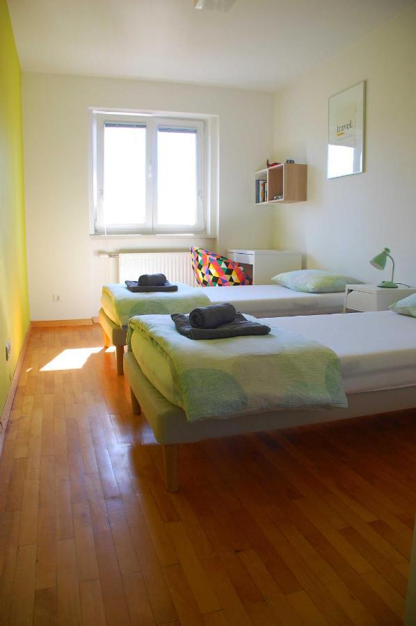 Apartments Peter & Free Parking Ljubljana Bagian luar foto
